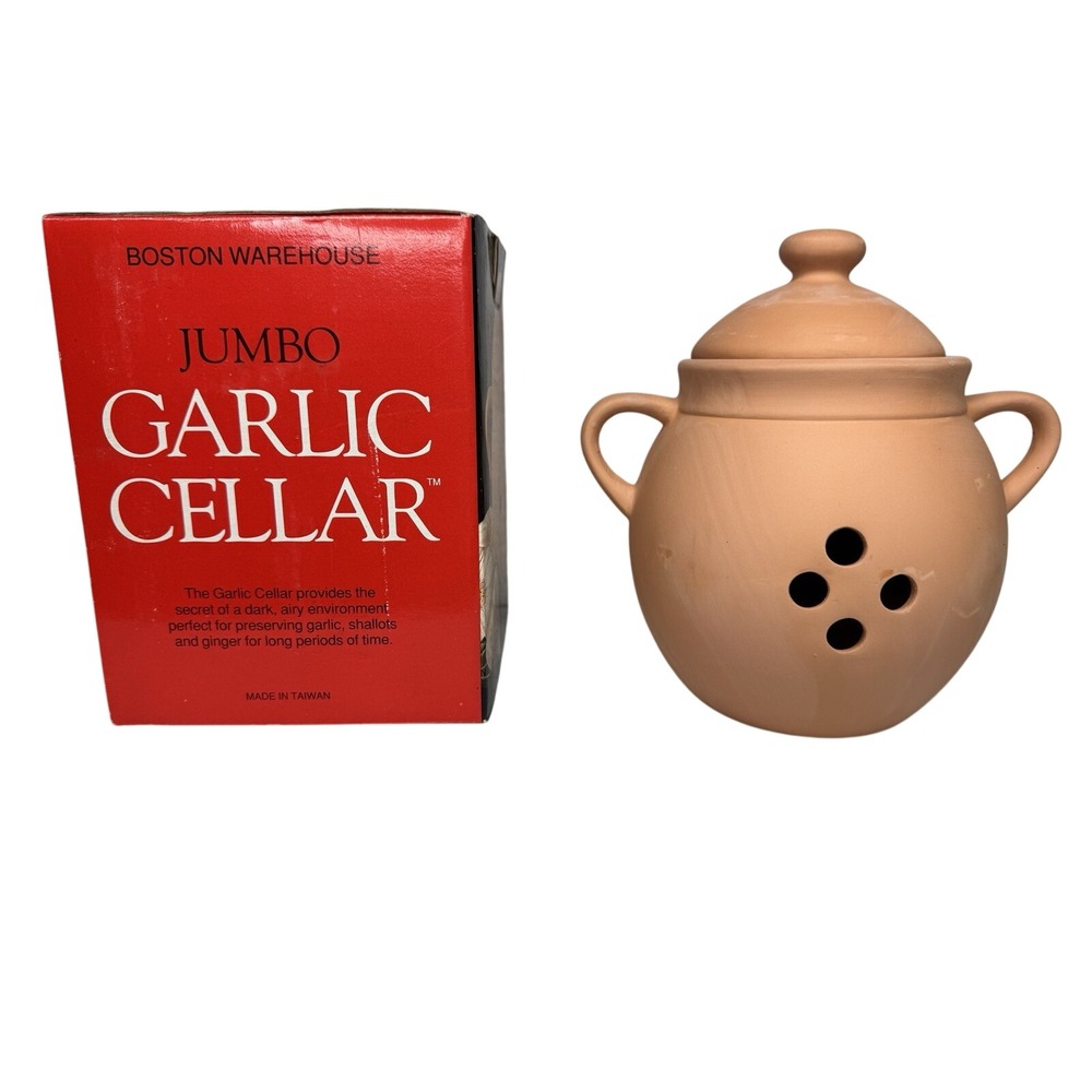 Terracotta Garlic Keeper with Lid & Handles Boston Warehouse